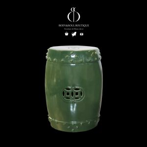 Drum-shaped Porcelain Pedestal (jade green)